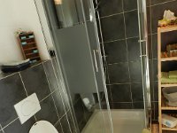 DSCN4796  Studio 1 / Bathroom